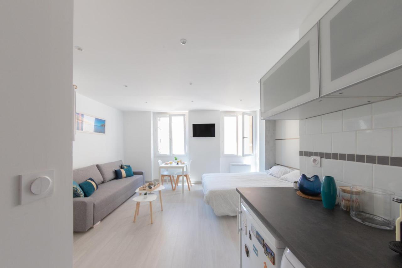 Appartement Lumineux Place De Lenche Panier Marseille